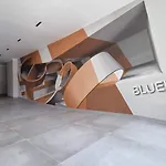 The Blue Corner * 的里雅斯特