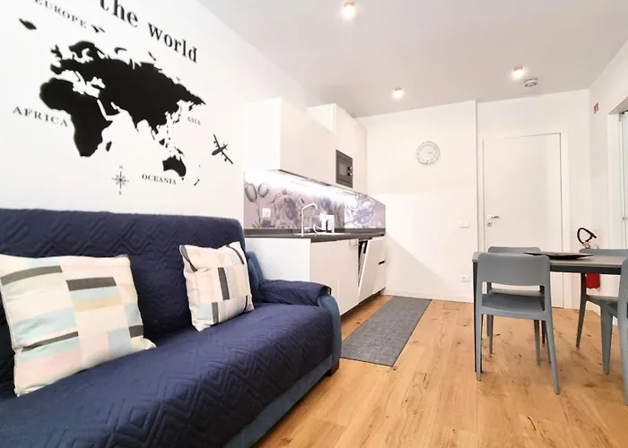 The Blue Corner * Trieste